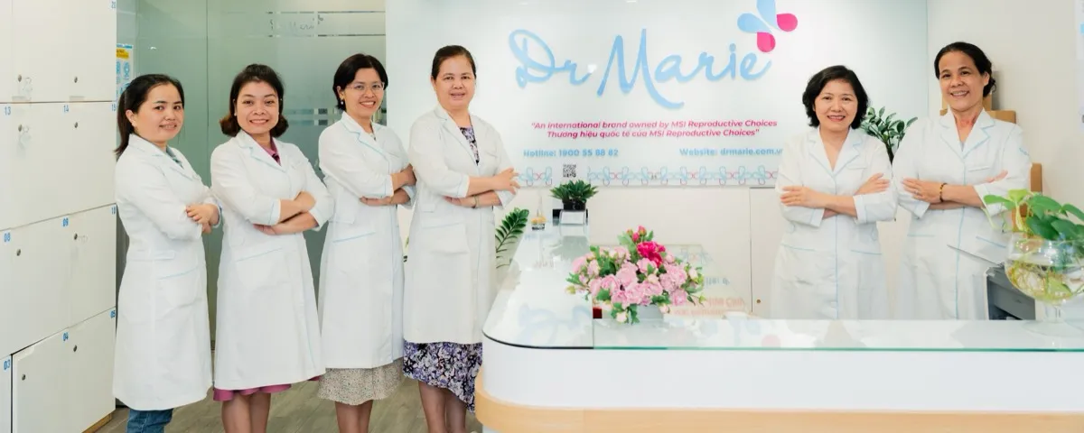 Đội ngũ y bác sĩ Dr.Marie